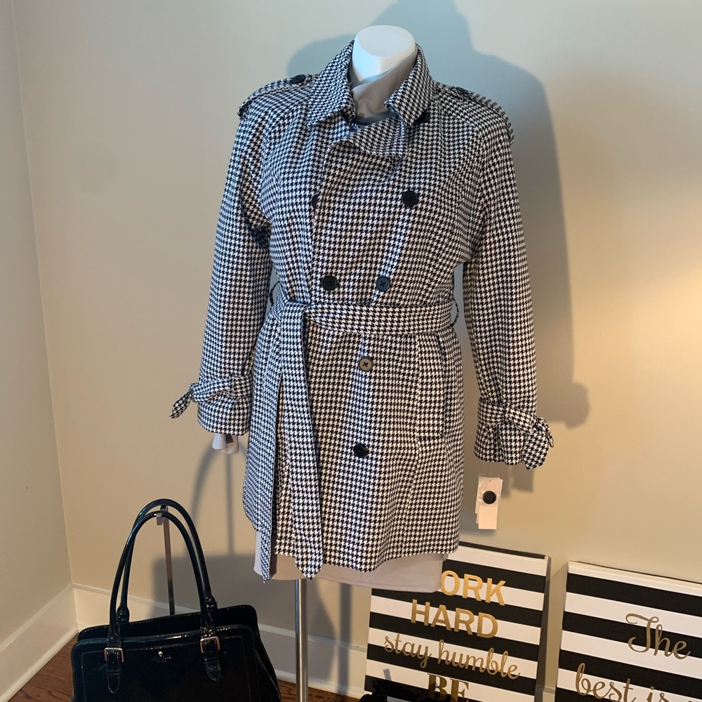 BCBG Houndstooth Trench